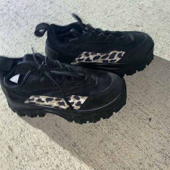 MSGM Leopard Workout Shoes - Picture 3 of 5